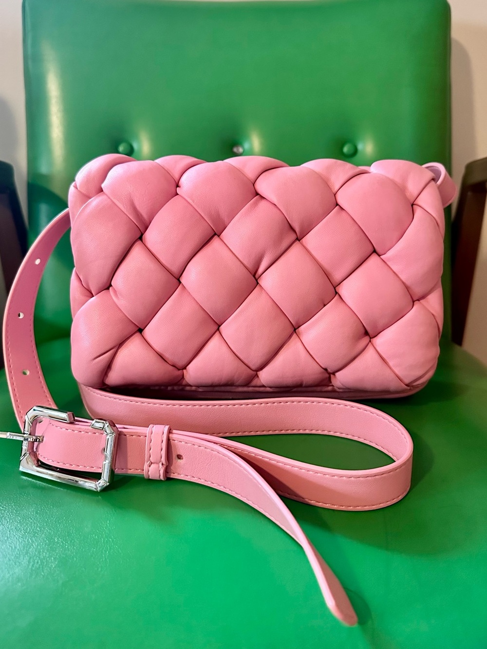 Pink Woven Crossbody Bag - Chic Women’s Shoulder Bag
